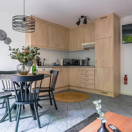 Ferienwohnung Pfaelzer Weinperle Mit Terrasse Hainfeld Exterior foto